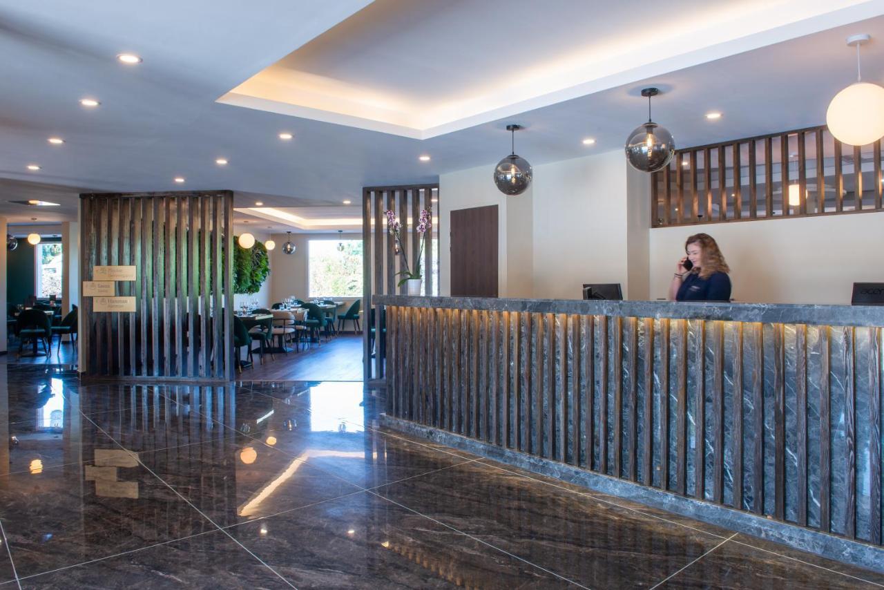 Golden Tulip Dieppe & Hotel